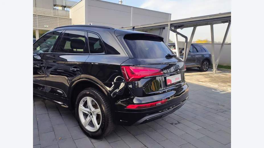 AUDI Q5 Q5 40 TFSI mHEV Quattro Advanced S tronic