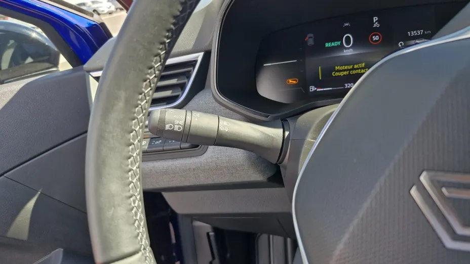 RENAULT Clio -