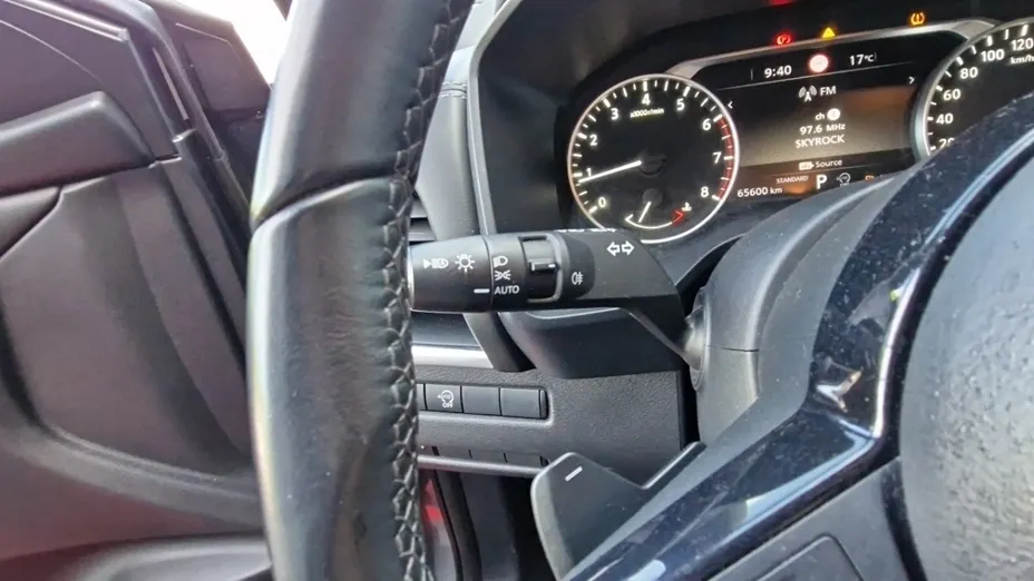 NISSAN Qashqai -