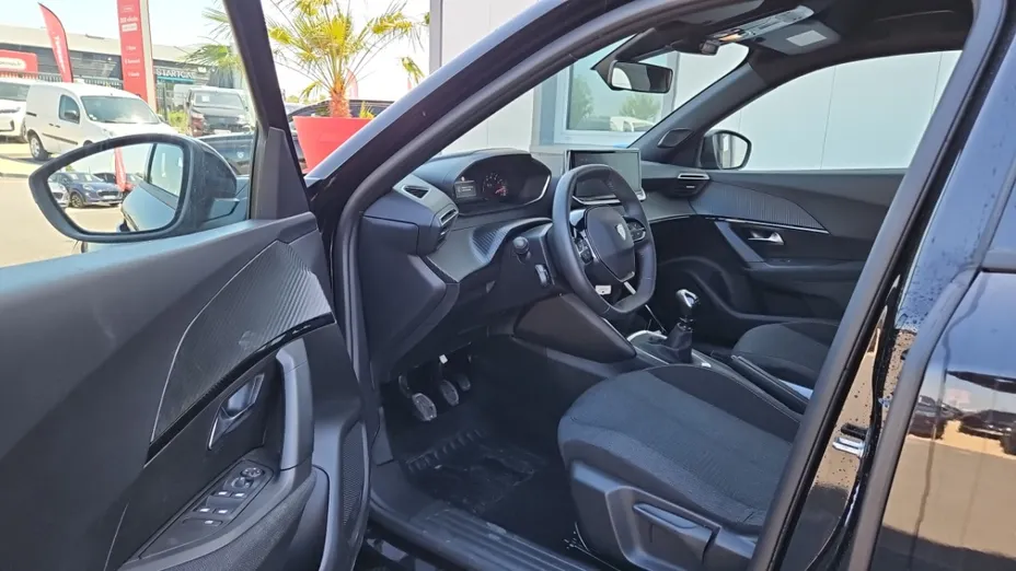 PEUGEOT 2008 -