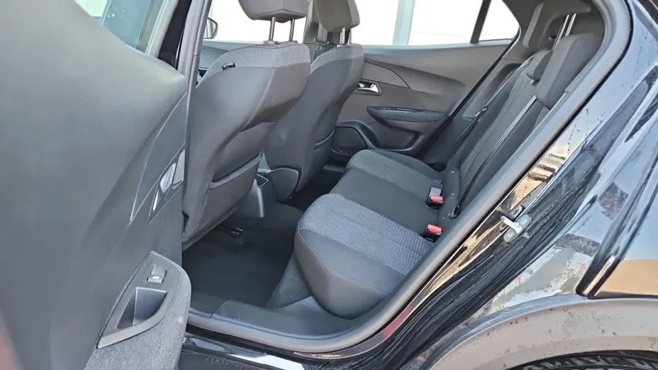 PEUGEOT 2008 -