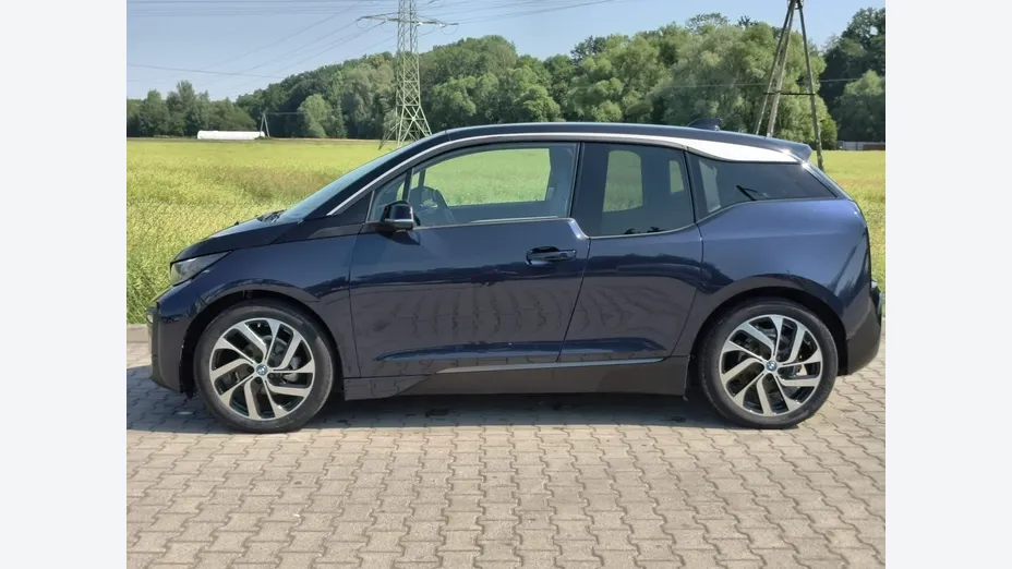 BMW i3 -