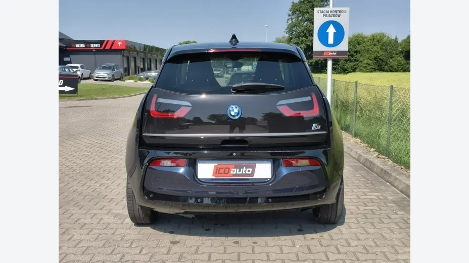BMW i3 -