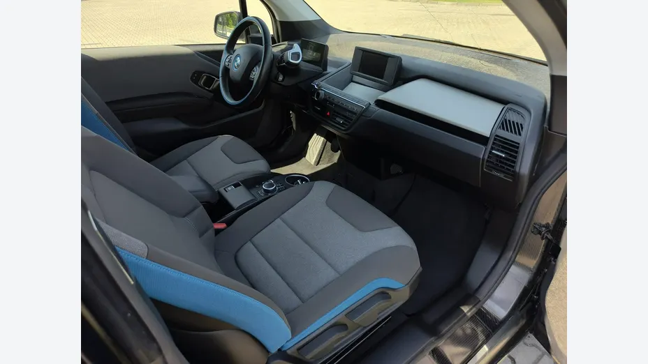 BMW i3 -