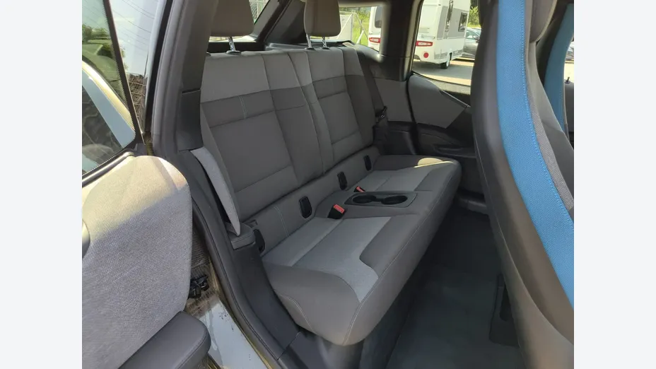 BMW i3 -