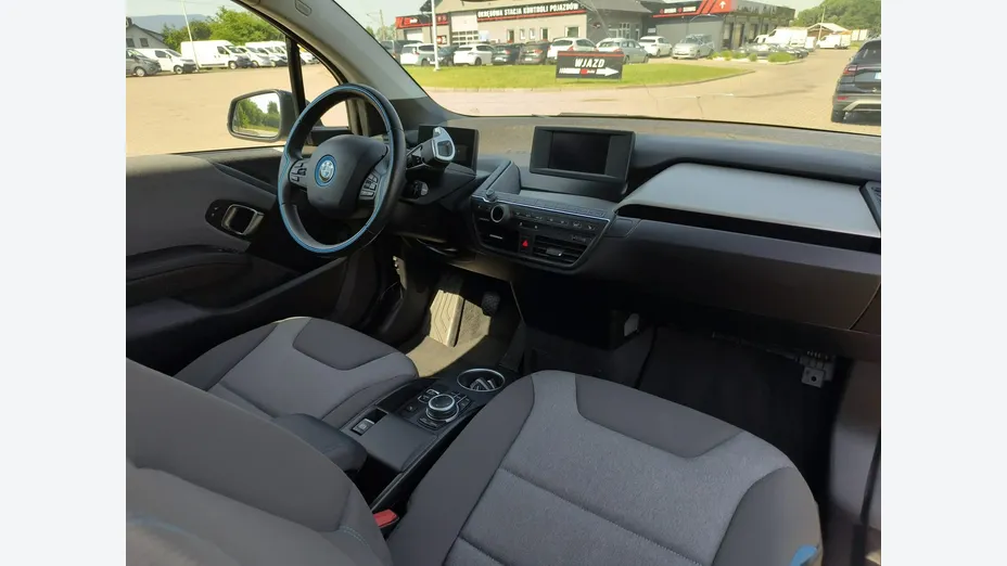 BMW i3 -