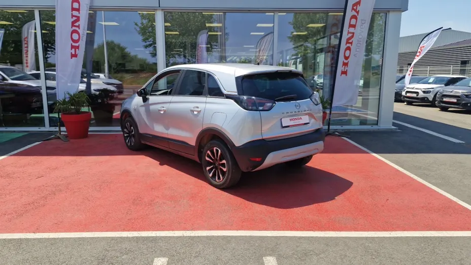 OPEL Crossland -