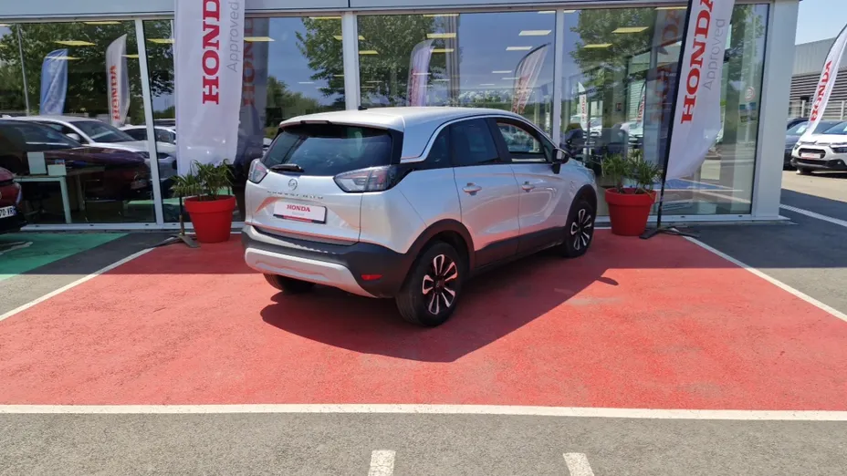 OPEL Crossland -