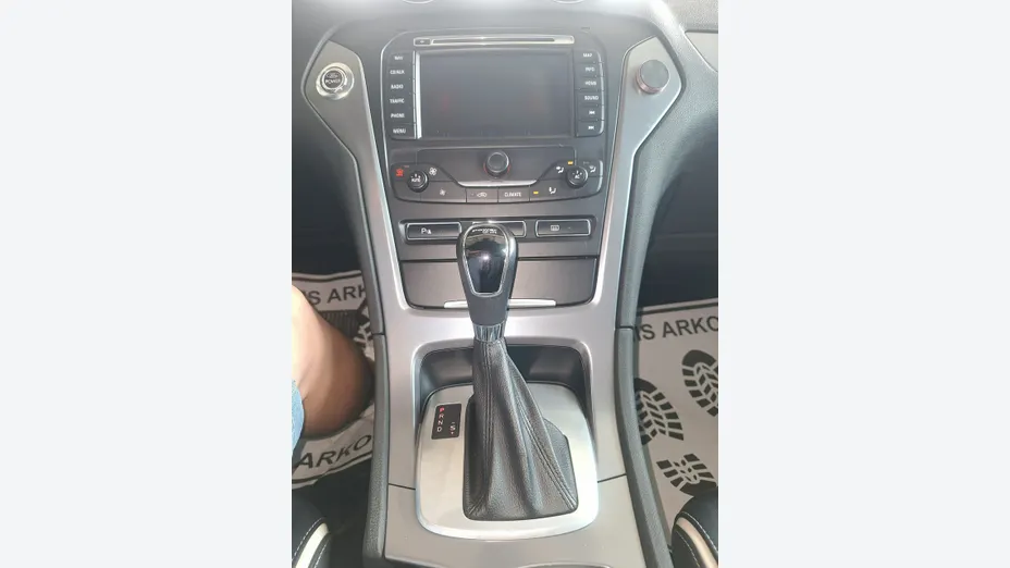 FORD Mondeo -