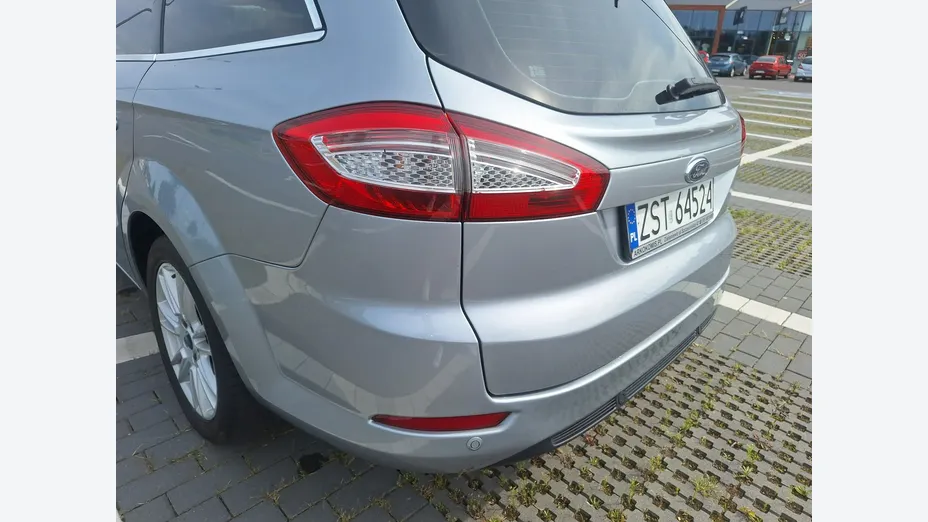 FORD Mondeo -