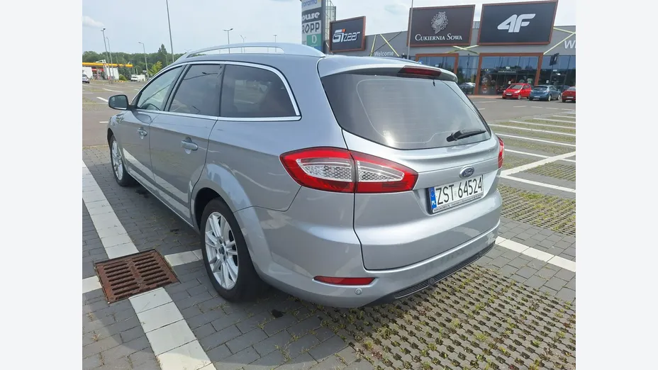 FORD Mondeo -