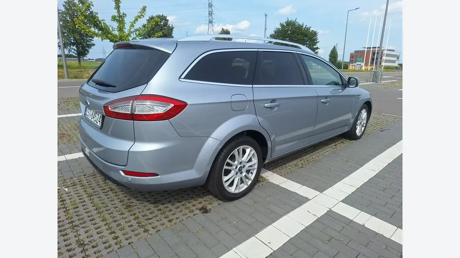FORD Mondeo -