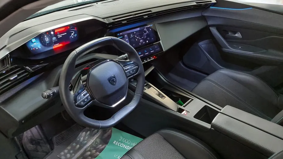 PEUGEOT 308 -