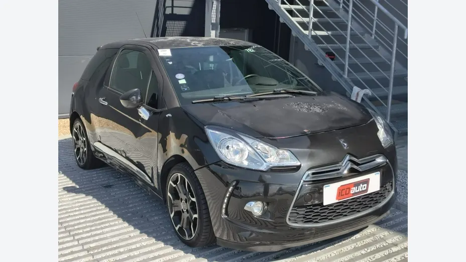 CITROEN DS3 -