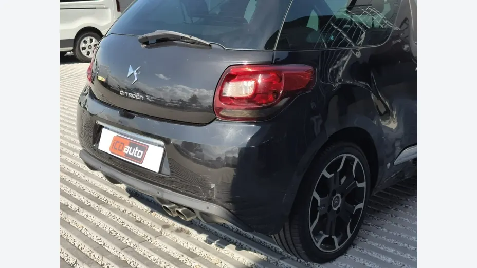 CITROEN DS3 -