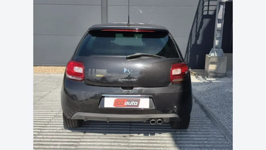 CITROEN DS3 -