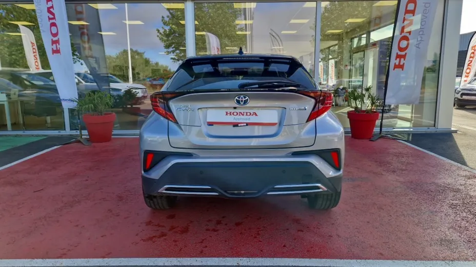 TOYOTA C-HR -