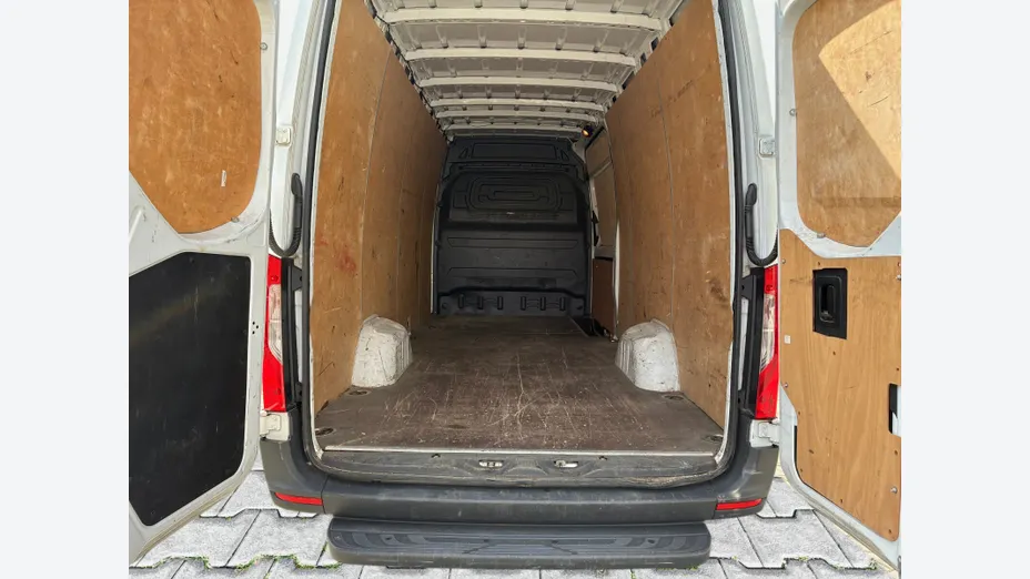 MERCEDES-BENZ Sprinter Sprinter 315 CDI 907.635 14m3