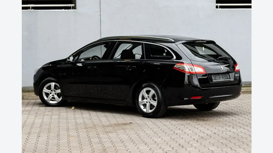 PEUGEOT 508 -
