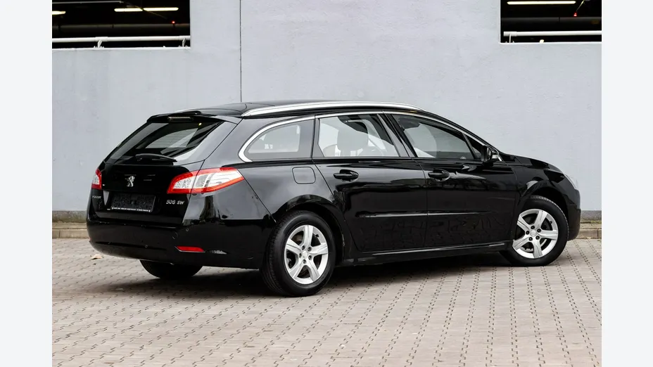 PEUGEOT 508 -