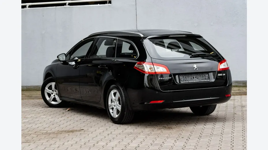 PEUGEOT 508 -