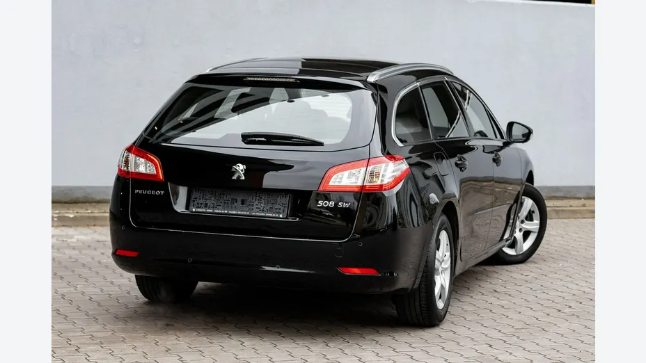 PEUGEOT 508 -