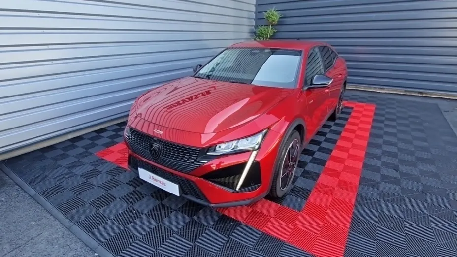 PEUGEOT 408 -