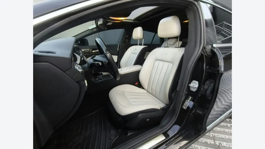 MERCEDES-BENZ CLS -