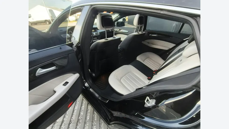 MERCEDES-BENZ CLS -