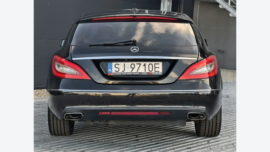 MERCEDES-BENZ CLS -