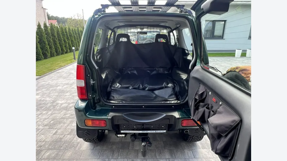 SUZUKI Jimny -