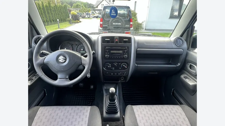 SUZUKI Jimny -
