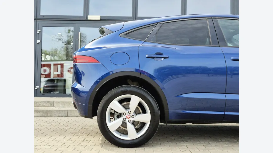 JAGUAR E-Pace -