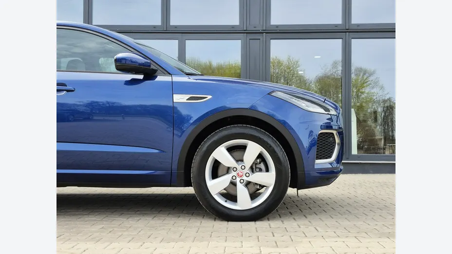 JAGUAR E-Pace -