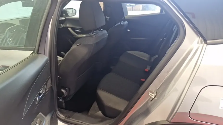 PEUGEOT 2008 -