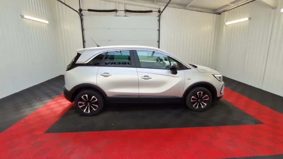 OPEL Crossland -