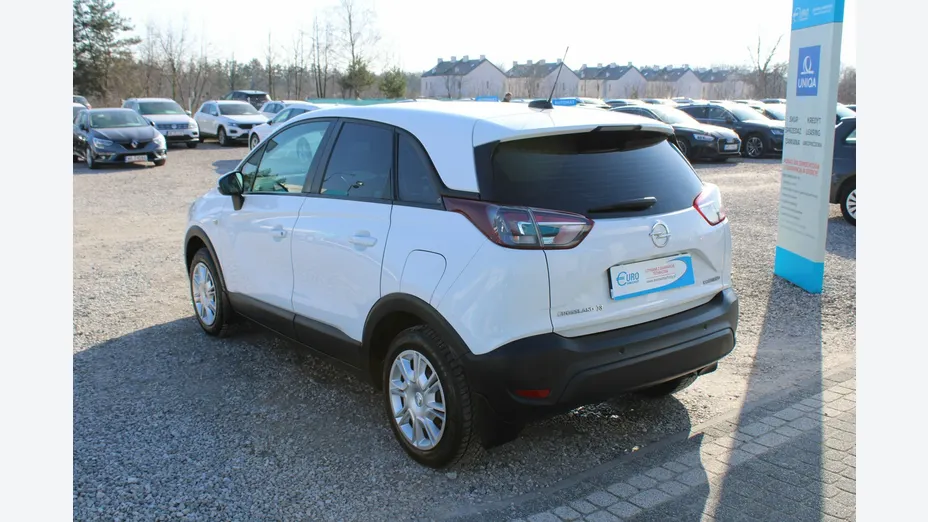 OPEL Crossland X -