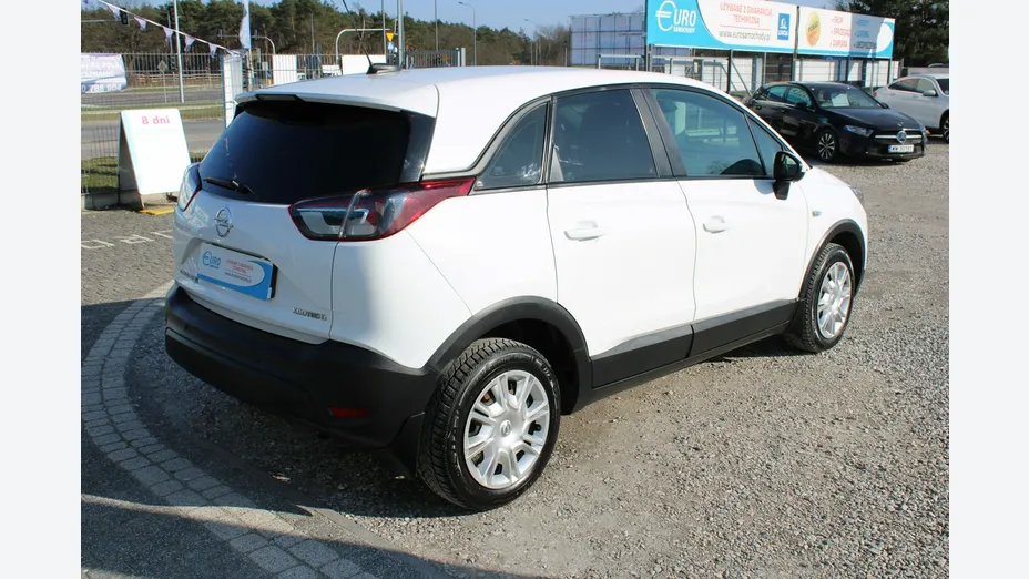 OPEL Crossland X -