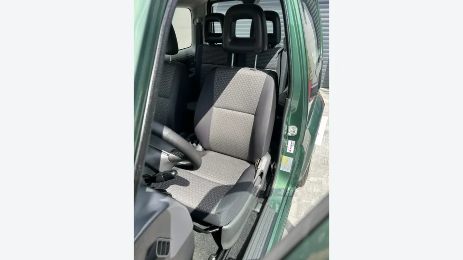 SUZUKI Jimny -