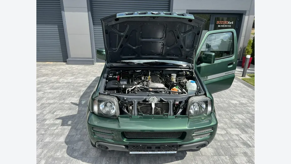 SUZUKI Jimny -
