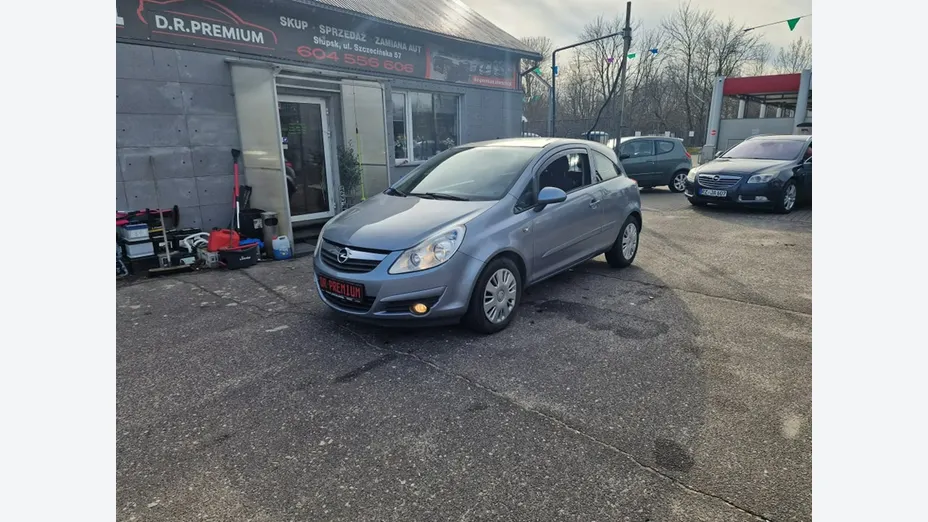 OPEL Corsa -