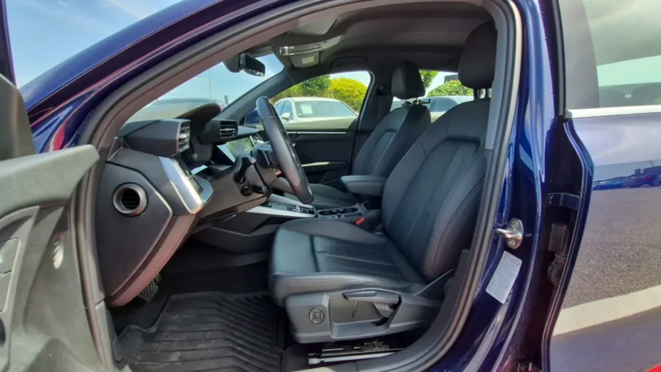 AUDI A3 Sportback -