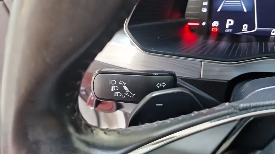 SKODA Superb -