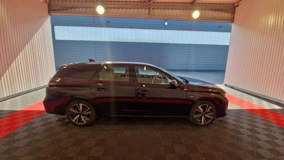 PEUGEOT 308 -