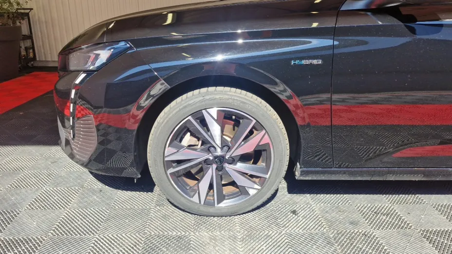PEUGEOT 308 -