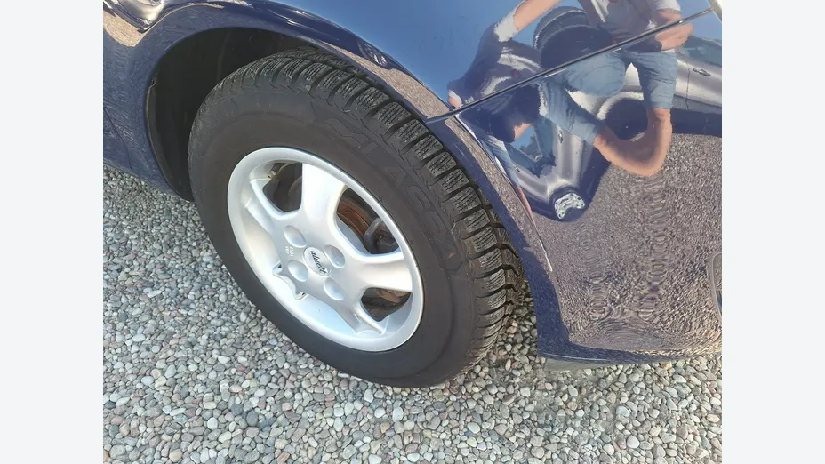 OPEL Corsa -