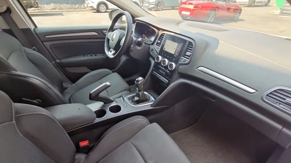 RENAULT Megane -