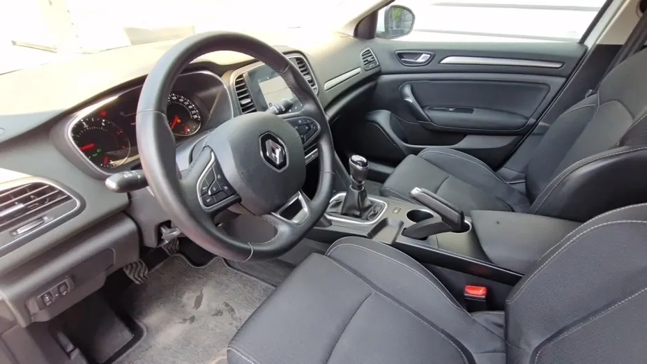 RENAULT Megane -