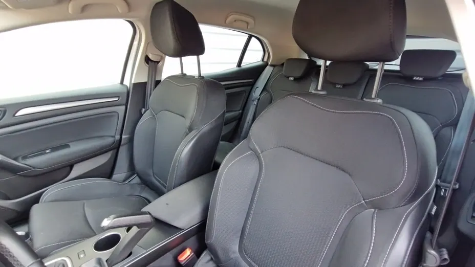 RENAULT Megane -