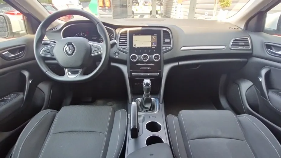 RENAULT Megane -